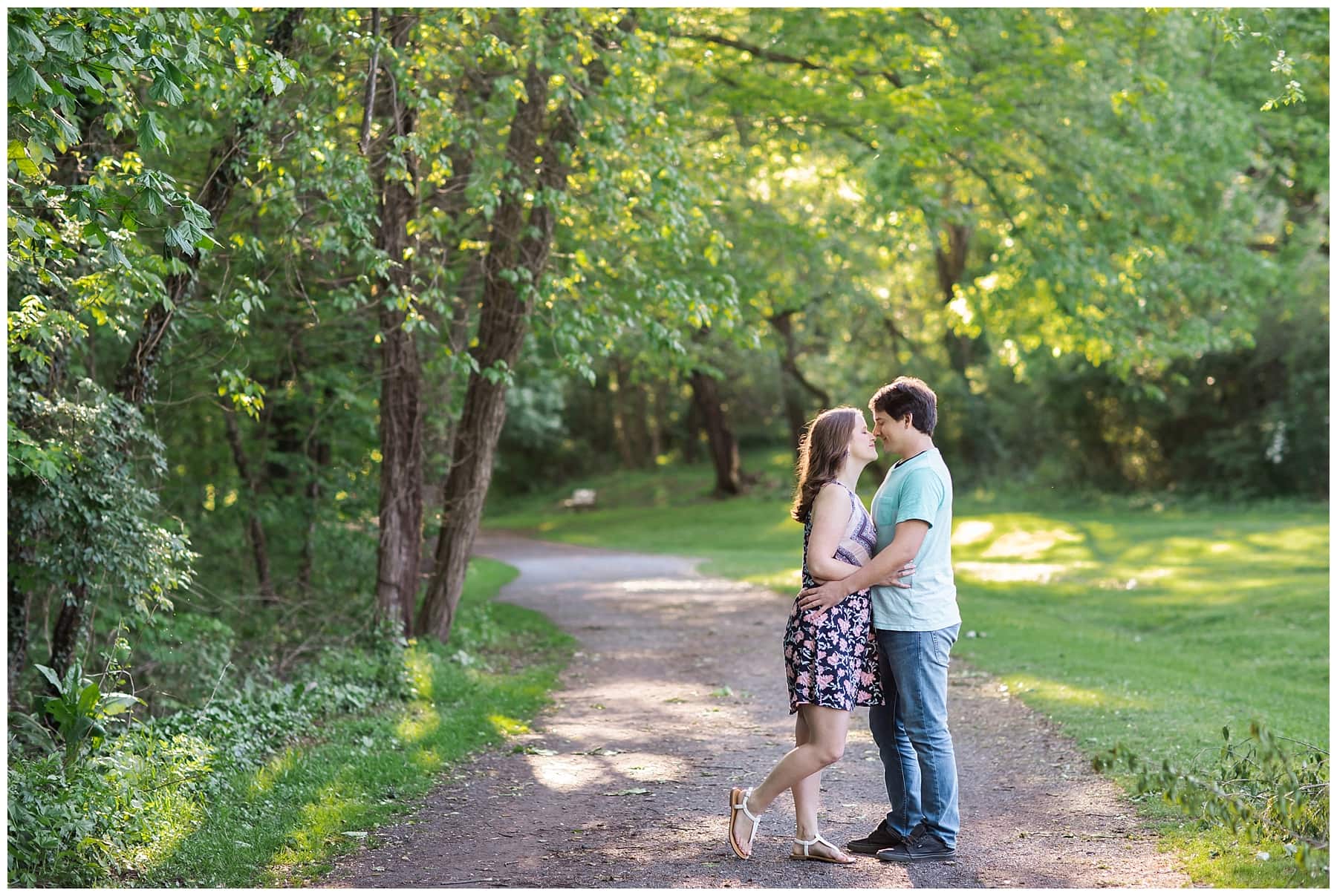 Danielle-Defayette-Photography-Abingdon-Engagement_0145.jpg