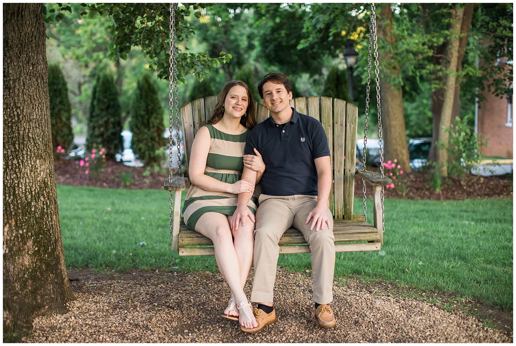 Danielle-Defayette-Photography-Abingdon-Engagement_0153.jpg