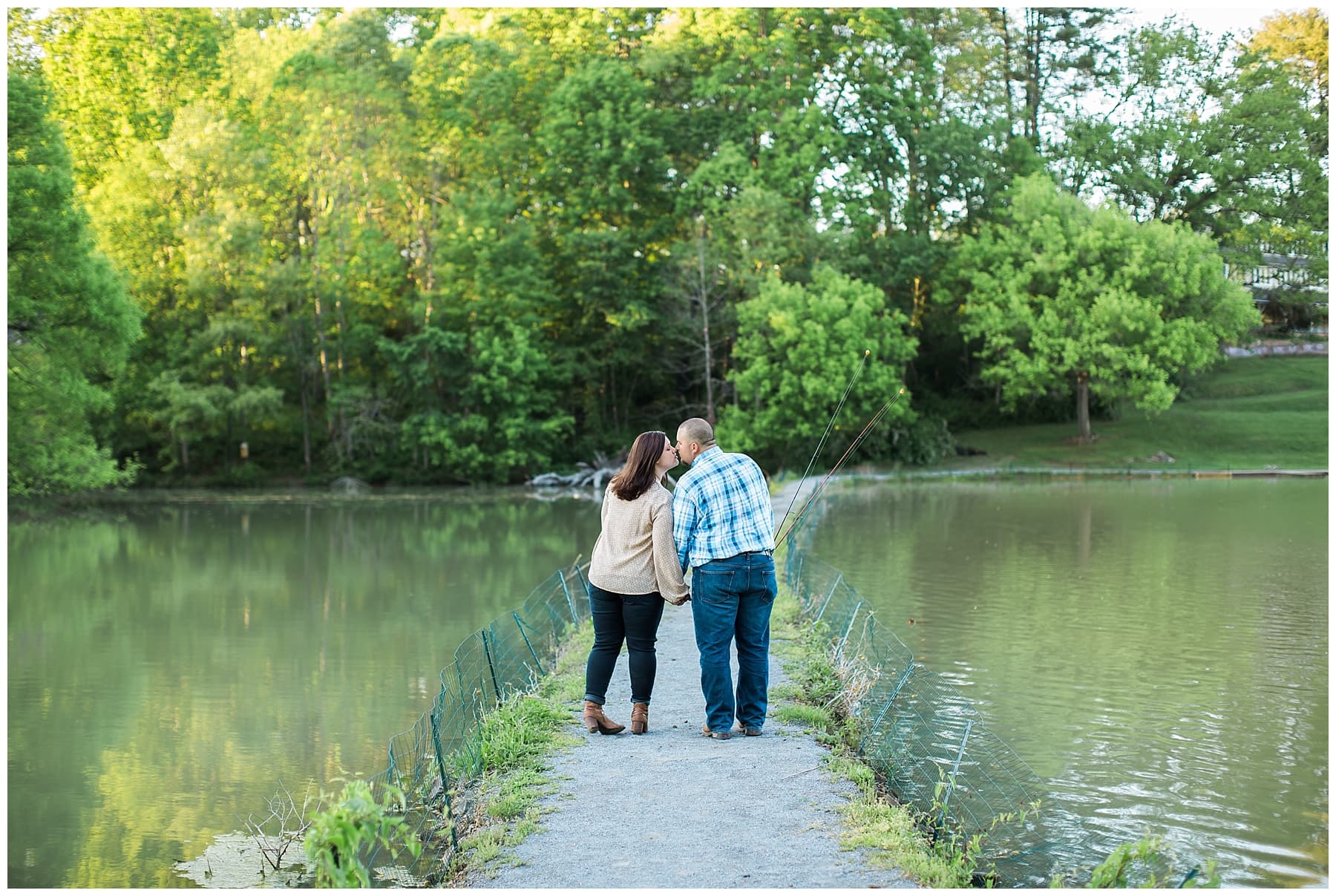 Danielle-Defayette-Photography-Steele-Creek-Park-Engagement-Bristol_0174.jpg