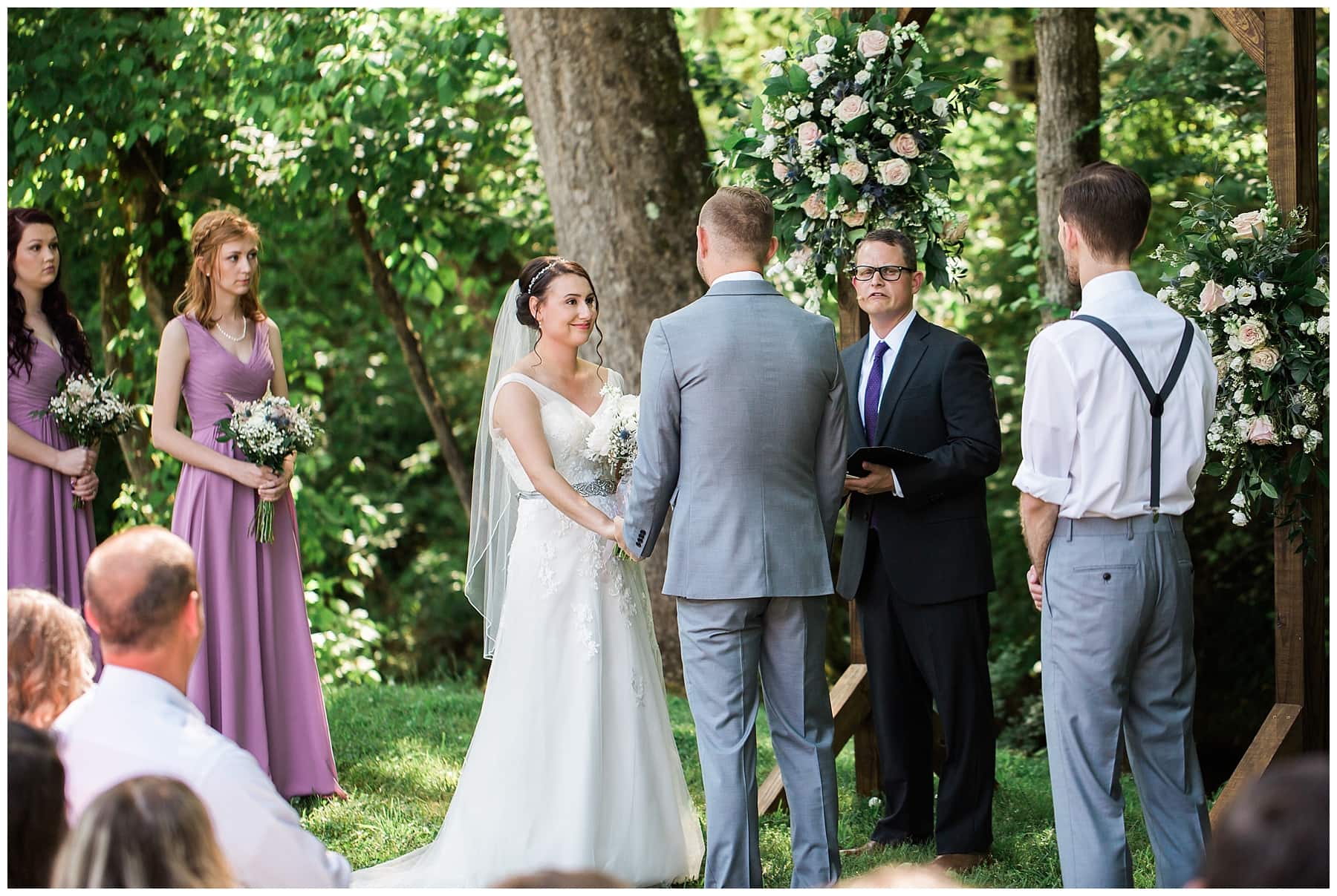 Danielle-Defayette-Photography-Daras-Garden-Knoxville-Wedding_0029.jpg