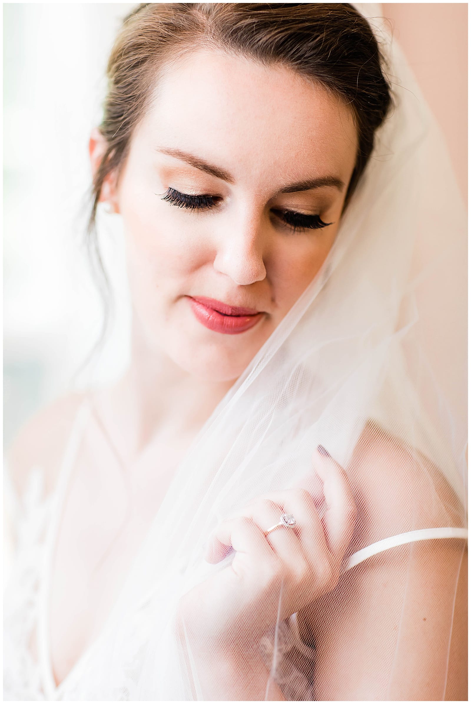 Danielle-Defayette-Photography-the-side-porch-bridal-portraits-0008.jpg