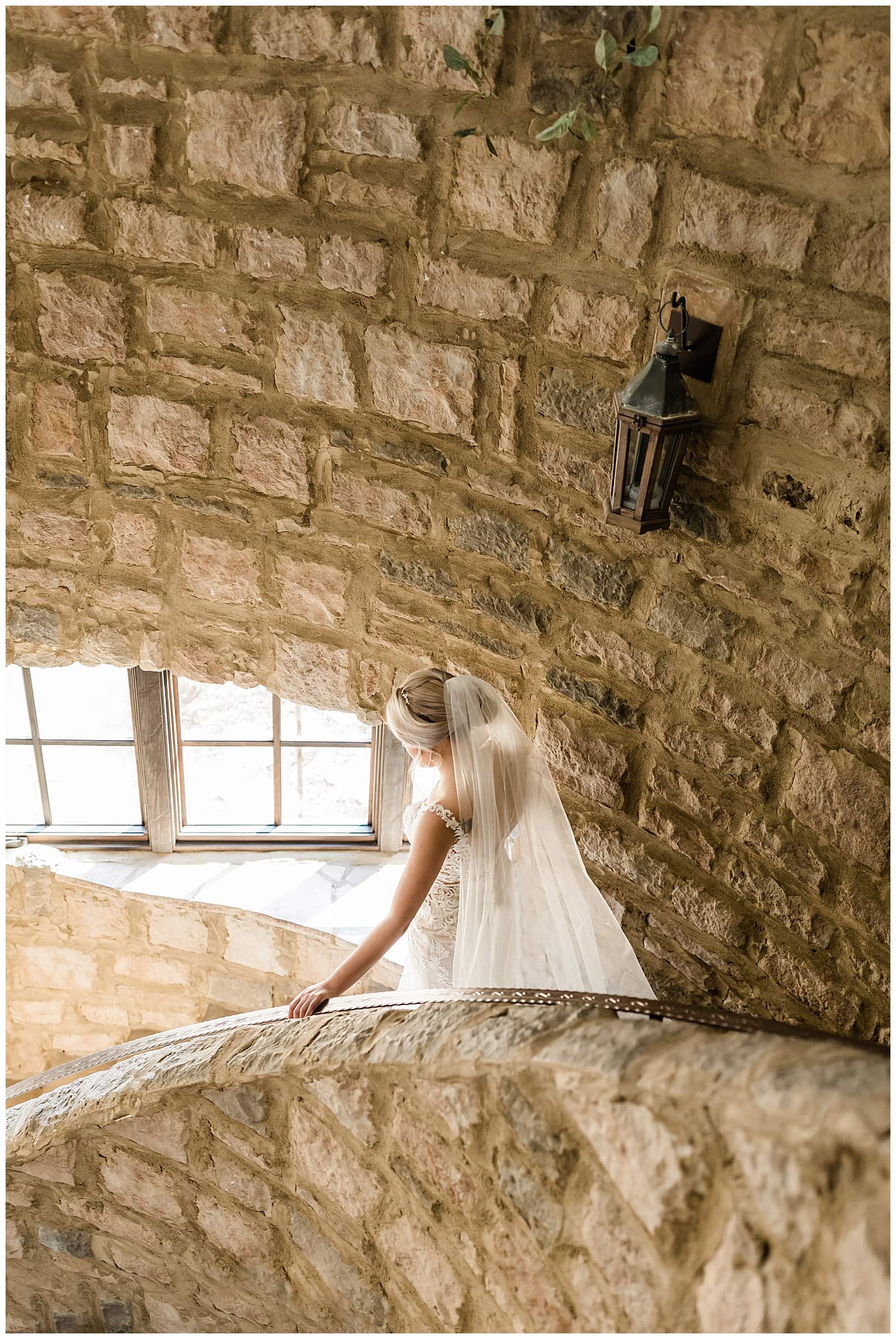 Danielle-Defayette-Photography-Chateau-Selah-Wedding-Johnson-City-Photos_0011.jpg