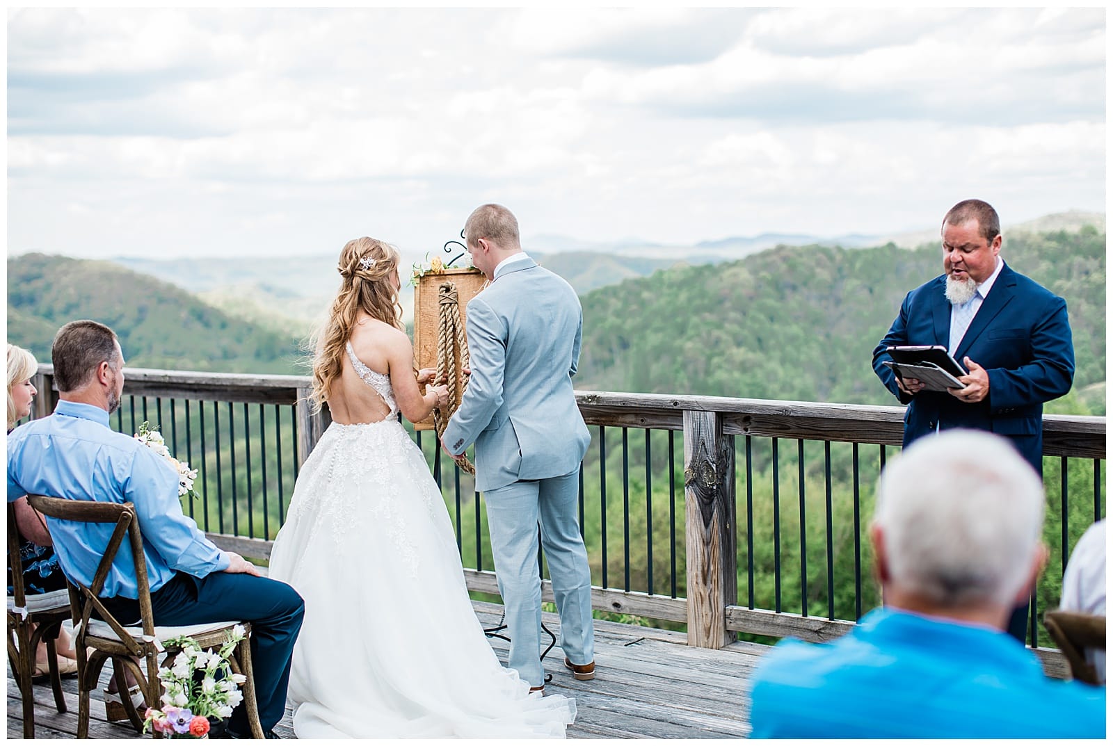 Danielle-Defayette-Photography-Roan-Mountain-Wedding-Elopement-2020_0013.jpg