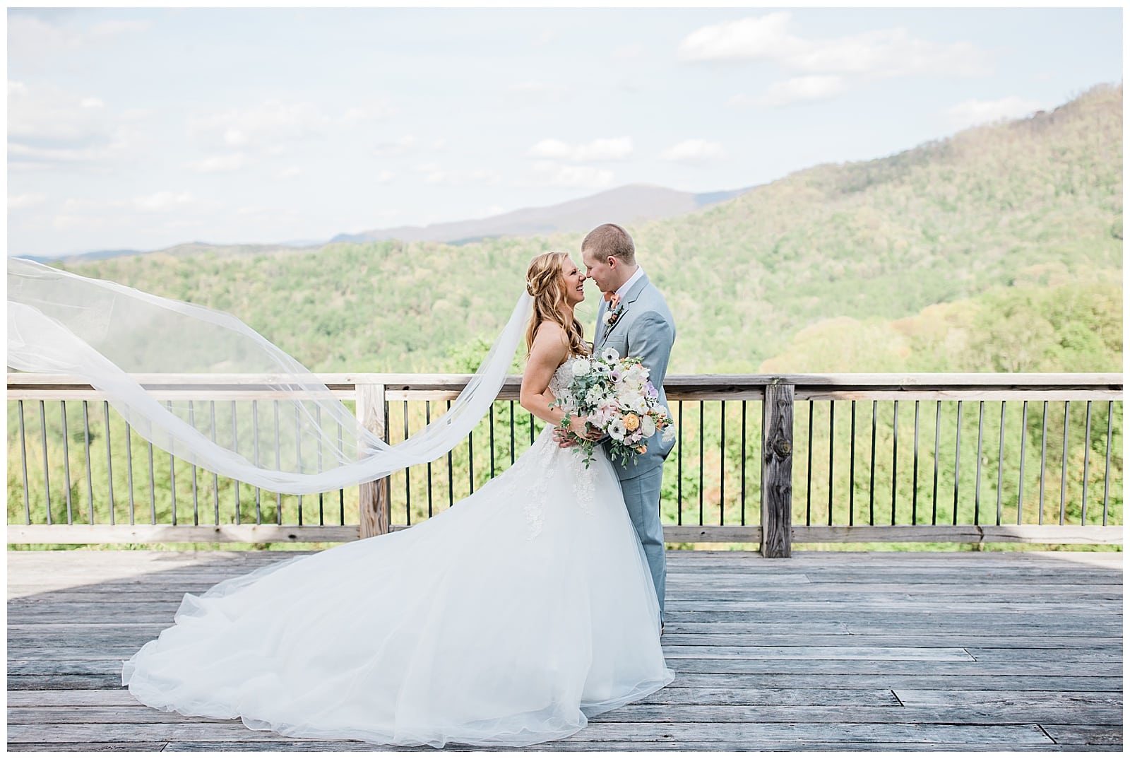 Danielle-Defayette-Photography-Roan-Mountain-Wedding-Elopement-2020_0032.jpg