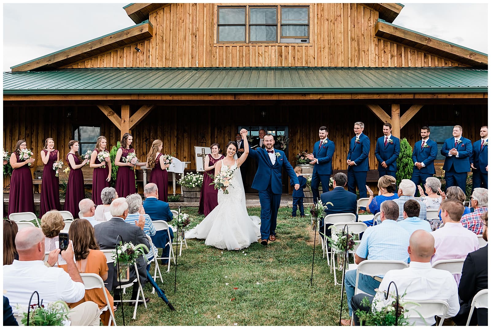 Danielle-Defayette-Photography-Middle-Fork-Barn-Wedding-VA-2020_0029.jpg