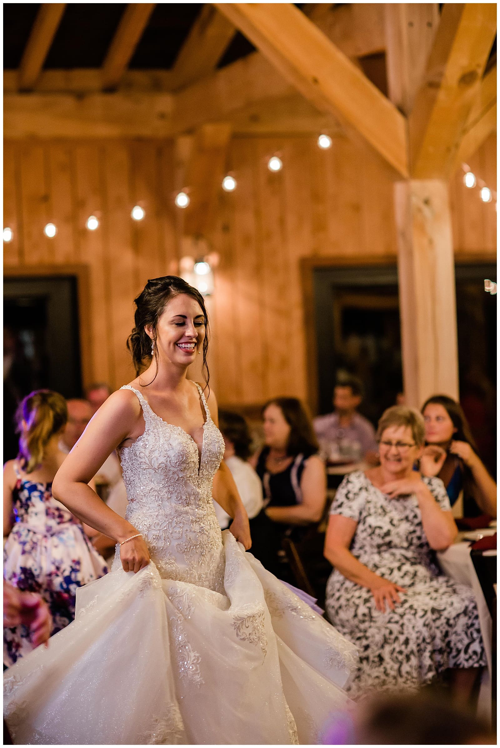 Danielle-Defayette-Photography-Middle-Fork-Barn-Wedding-VA-2020_0056.jpg