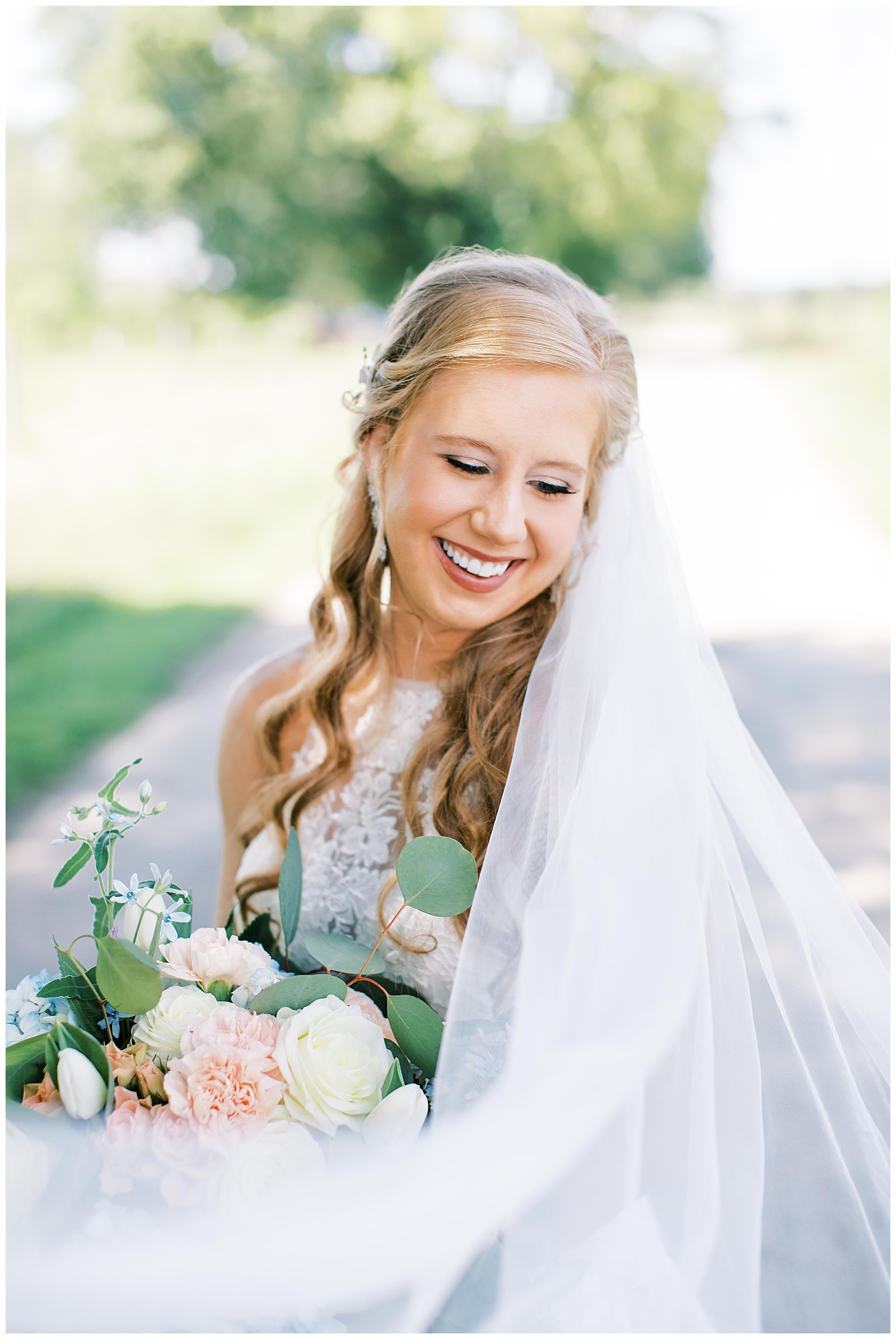 Danielle-Defayette-Photography-Farm-at-Bentley-Fields-Wedding-2020_0018.jpg