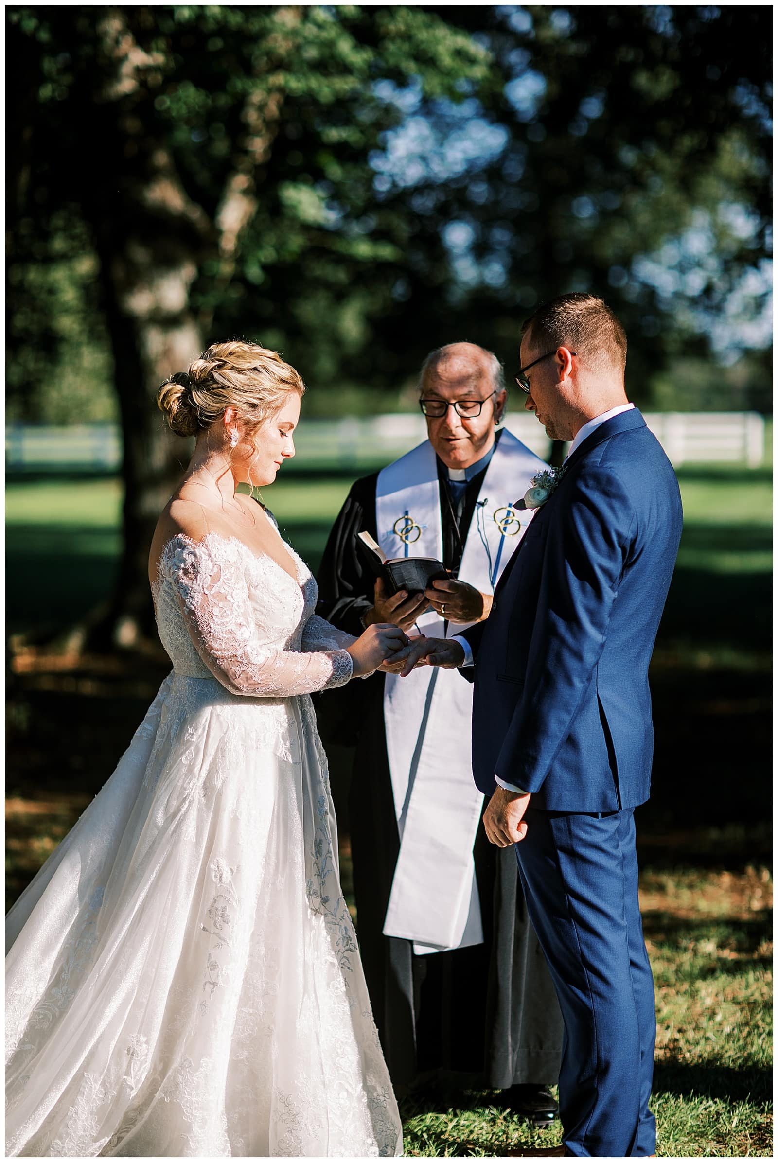 Danielle-Defayette-Photography-Castle-Hill-Cider-Charlottesville-Wedding-2020_0027.jpg