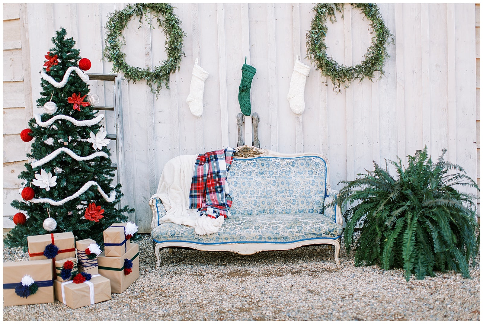 The-Side-Porch-Holiday-Photos-2020-Danielle-Defayette-Photography_0006.jpg