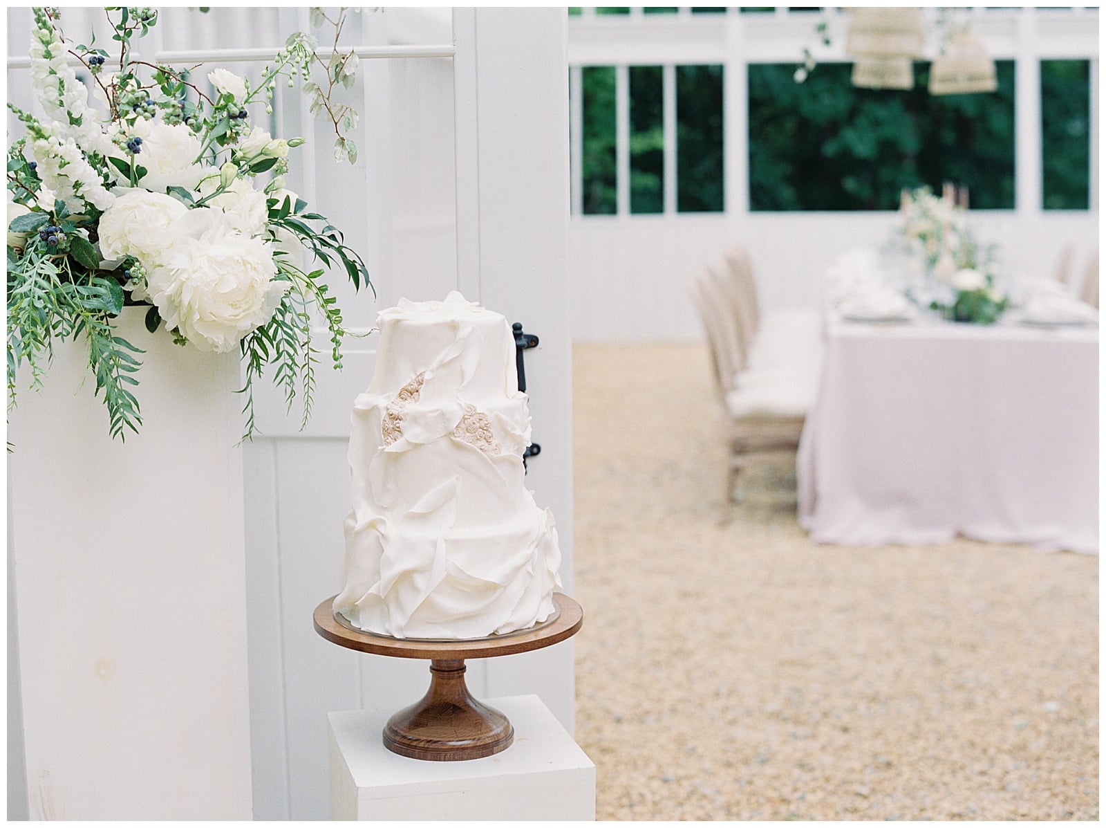 Ivy-Rose-Barn-2021-Wedding-Danielle-Defayette-Photography_0009.jpg