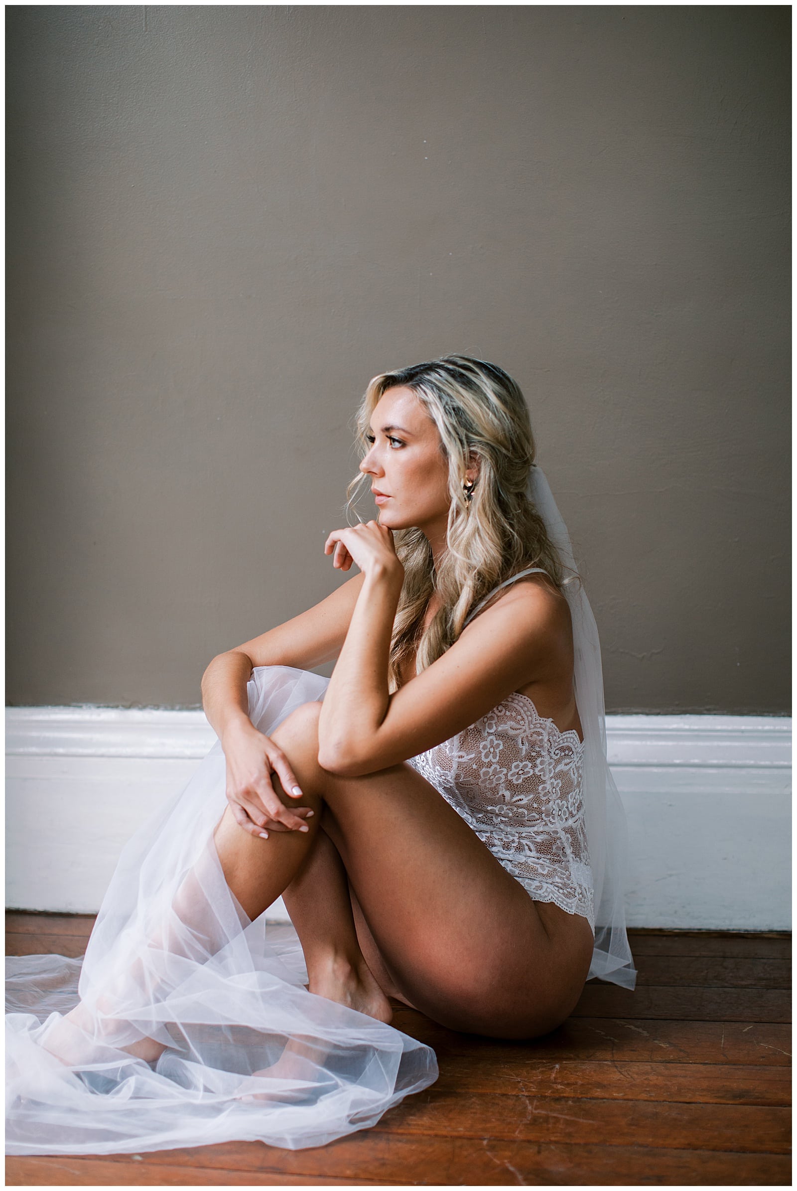 Danielle-Defayette-Photography-Best-Bridal-Lingerie_0003.jpg
