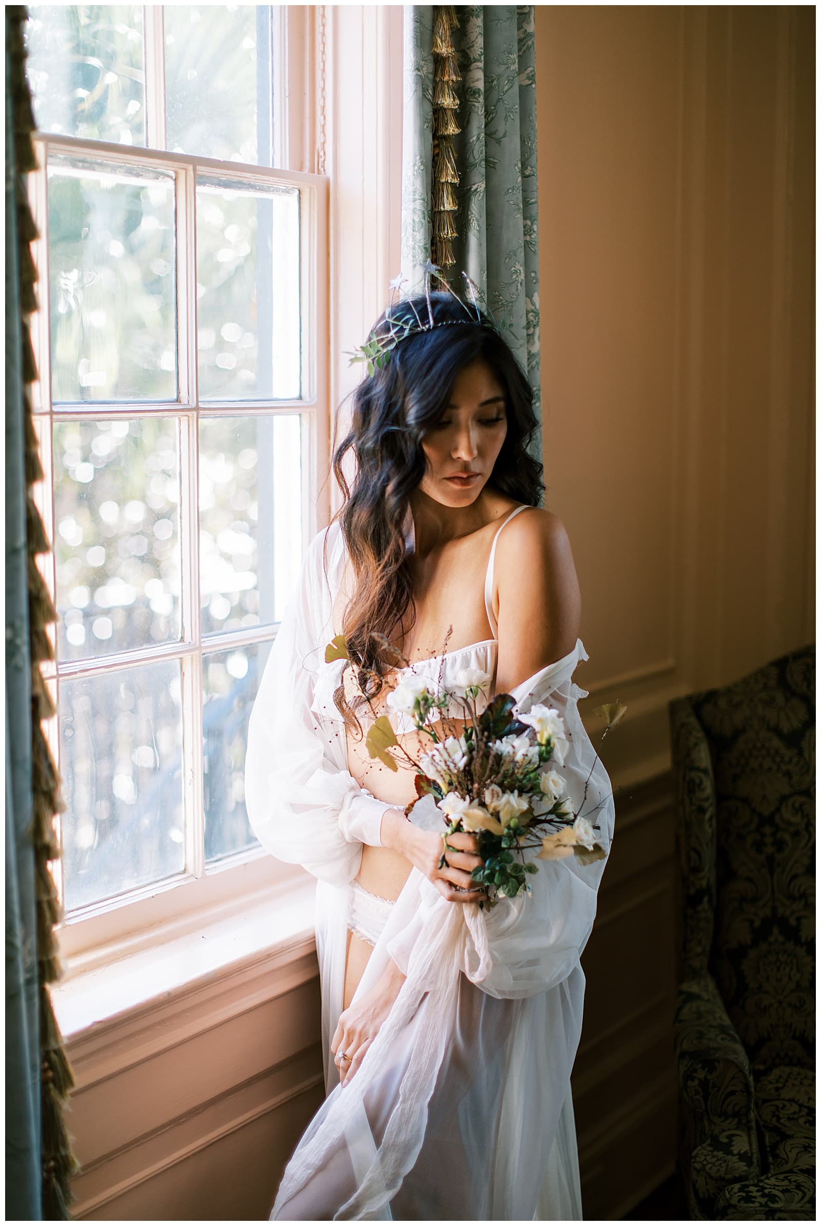 Danielle-Defayette-Photography-Lowndes-Gove-Wedding-Venue-Charleston_0008.jpg