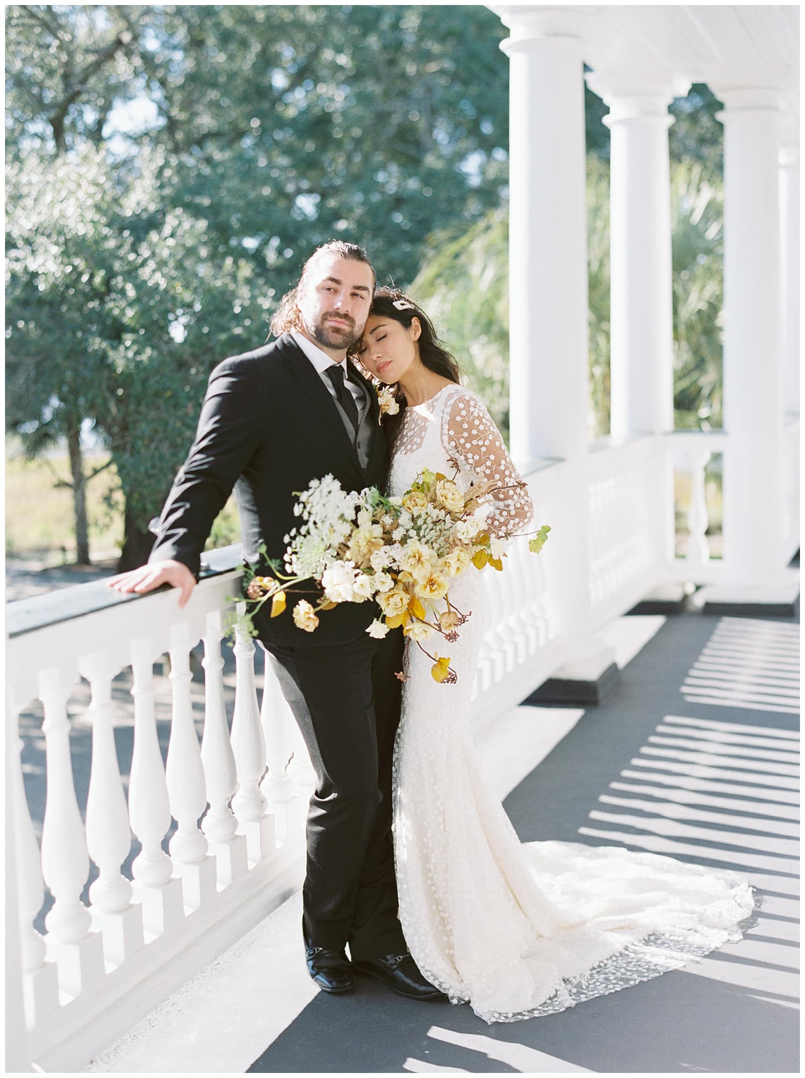 Danielle-Defayette-Photography-Lowndes-Gove-Wedding-Venue-Charleston_0031.jpg