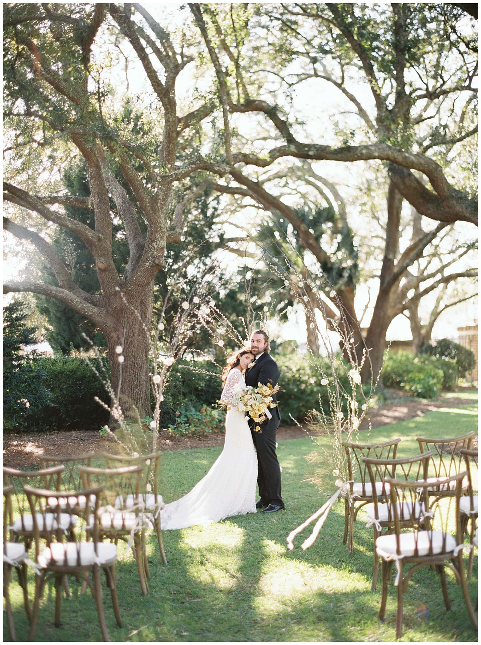 Danielle-Defayette-Photography-Lowndes-Gove-Wedding-Venue-Charleston_0034.jpg