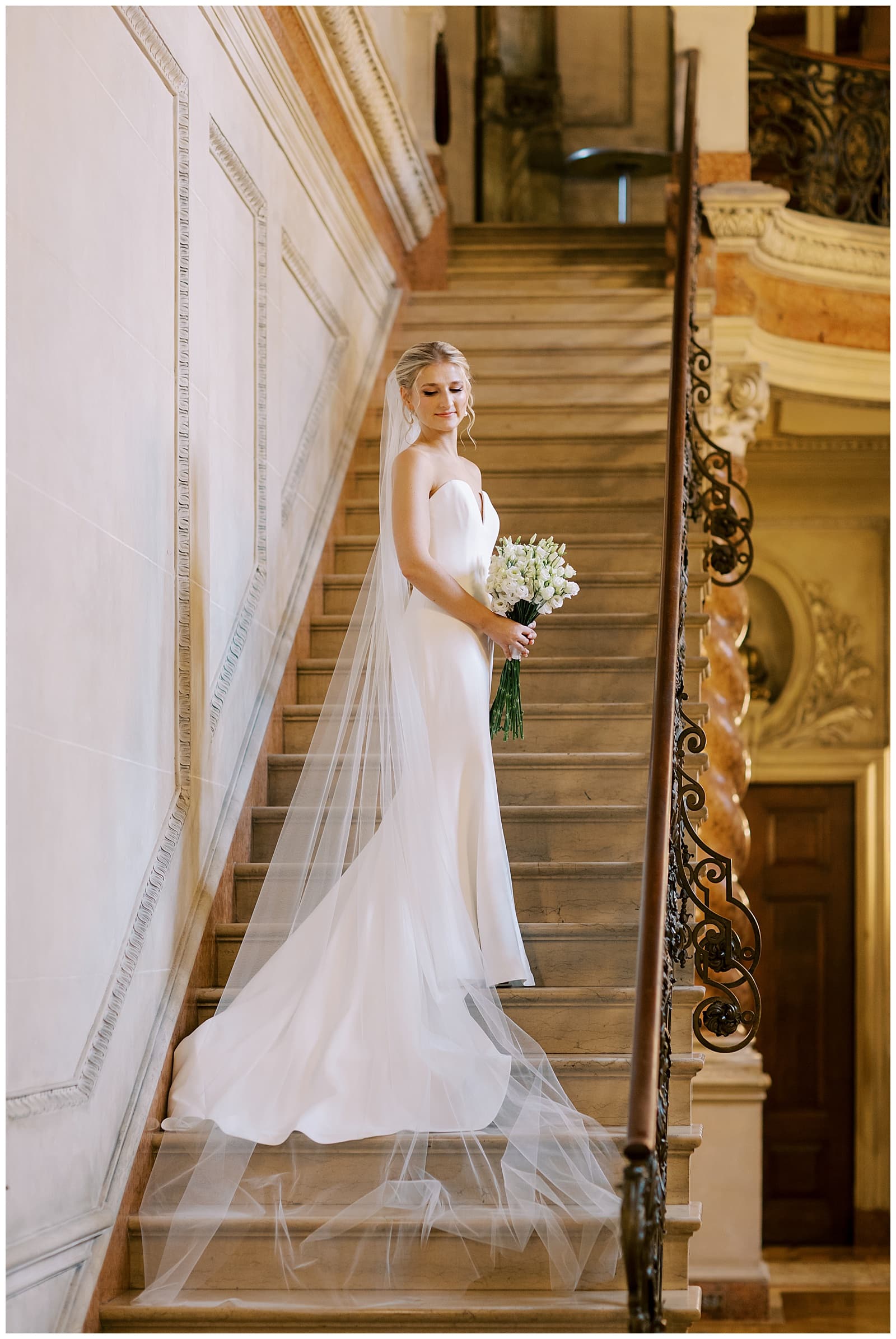 Danielle-Defayette-Photography-Anderson-House-Wedding-DC_0011.jpg
