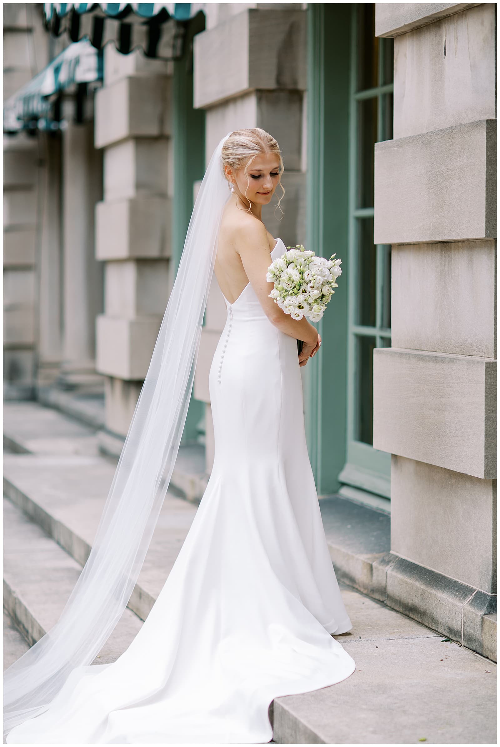 Danielle-Defayette-Photography-Anderson-House-Wedding-DC_0030.jpg
