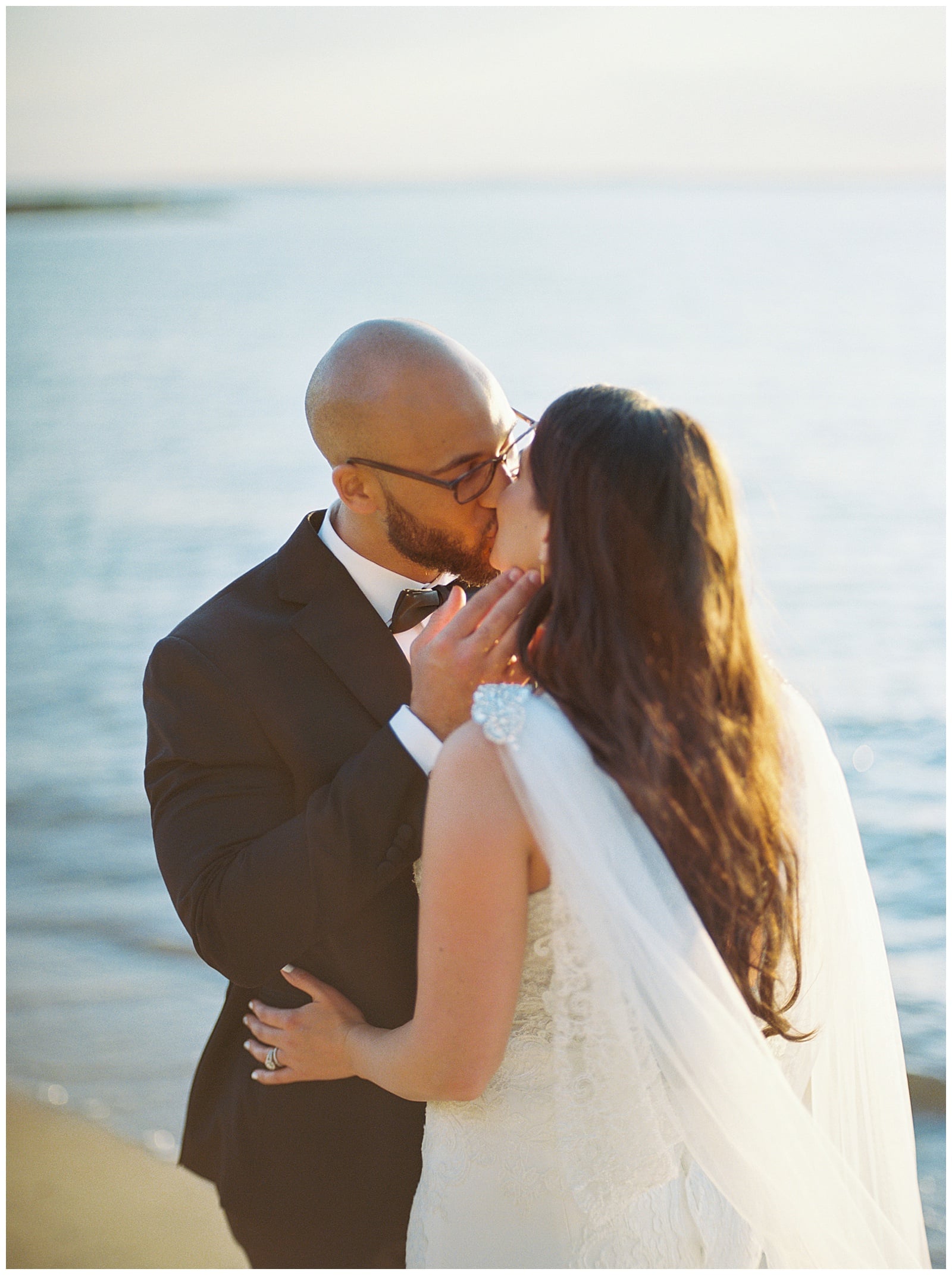 Danielle-Defayette-Photography-Chesapeake-Bay-Beach-Club-Wedding_0010.jpg