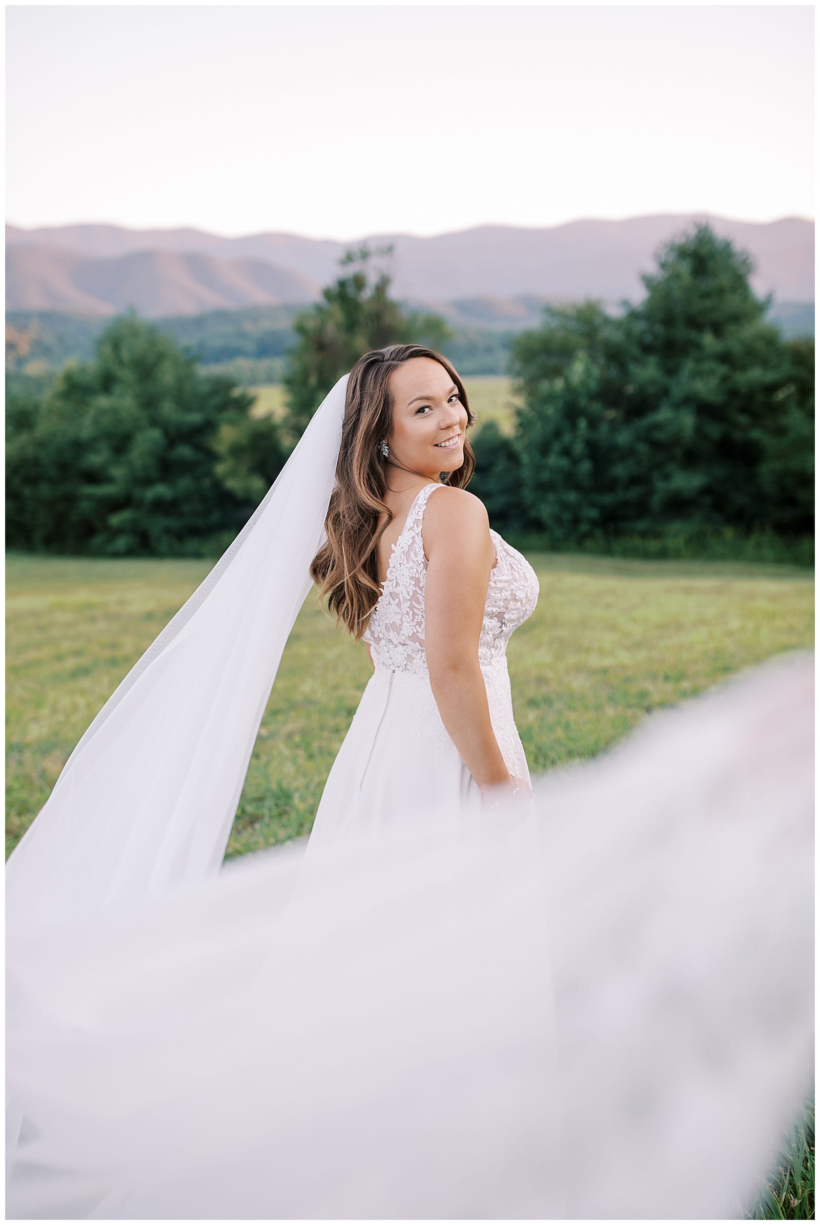 Danielle-Defayette-Photography-Cades-Cove-Wedding-TN_0047.jpg