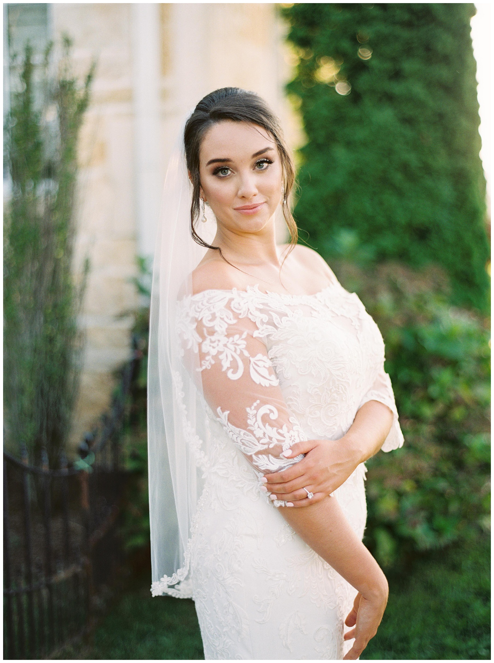 Danielle-Defayette-Photography-Wedding-Day-Essentials_0002.jpg
