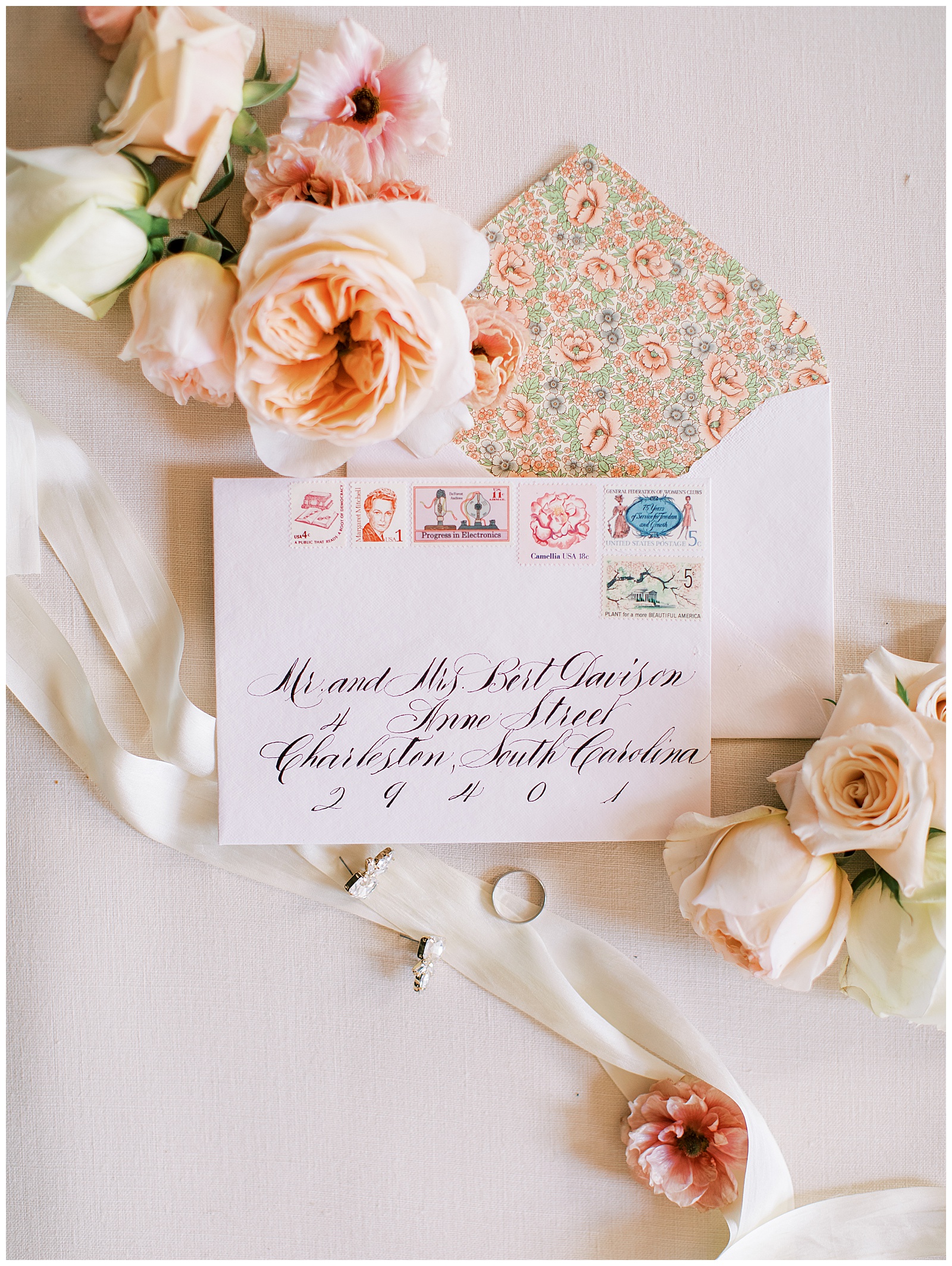 Danielle-Defayette-Photography-William-Aiken-House-Wedding-Charleston_0008.jpg