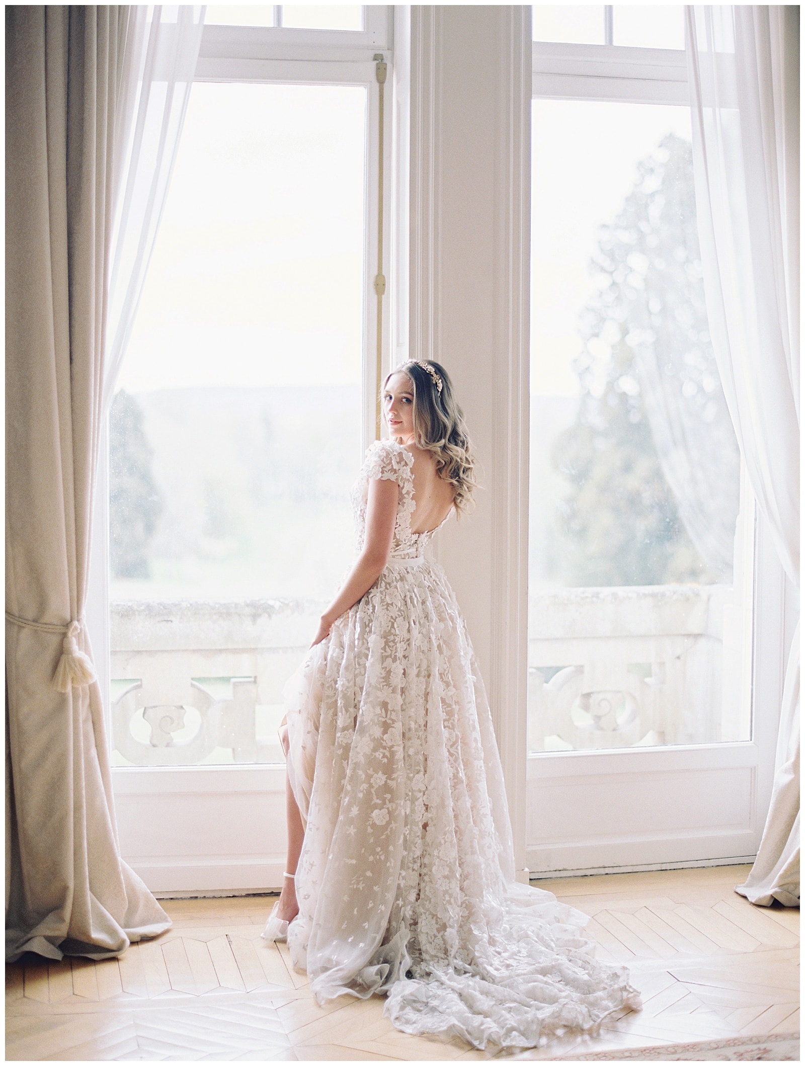 Danielle-Defayette-Photography-Chateau-Bouffemont-Wedding-Paris_0002.jpg