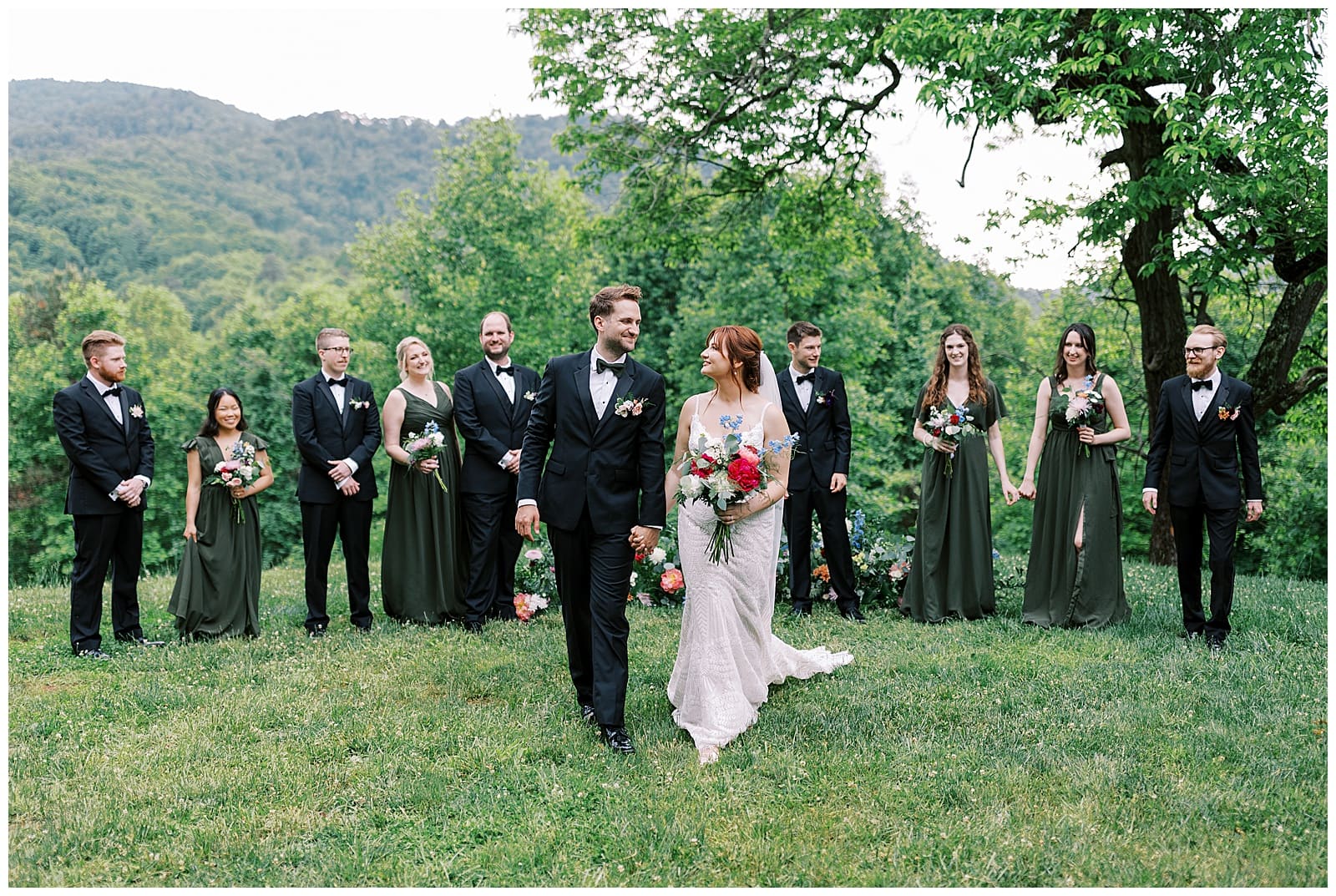Danielle-Defayette-Photography-Engadine-Inn-and-Cabins-Wedding-Asheville-NC_0041.jpg