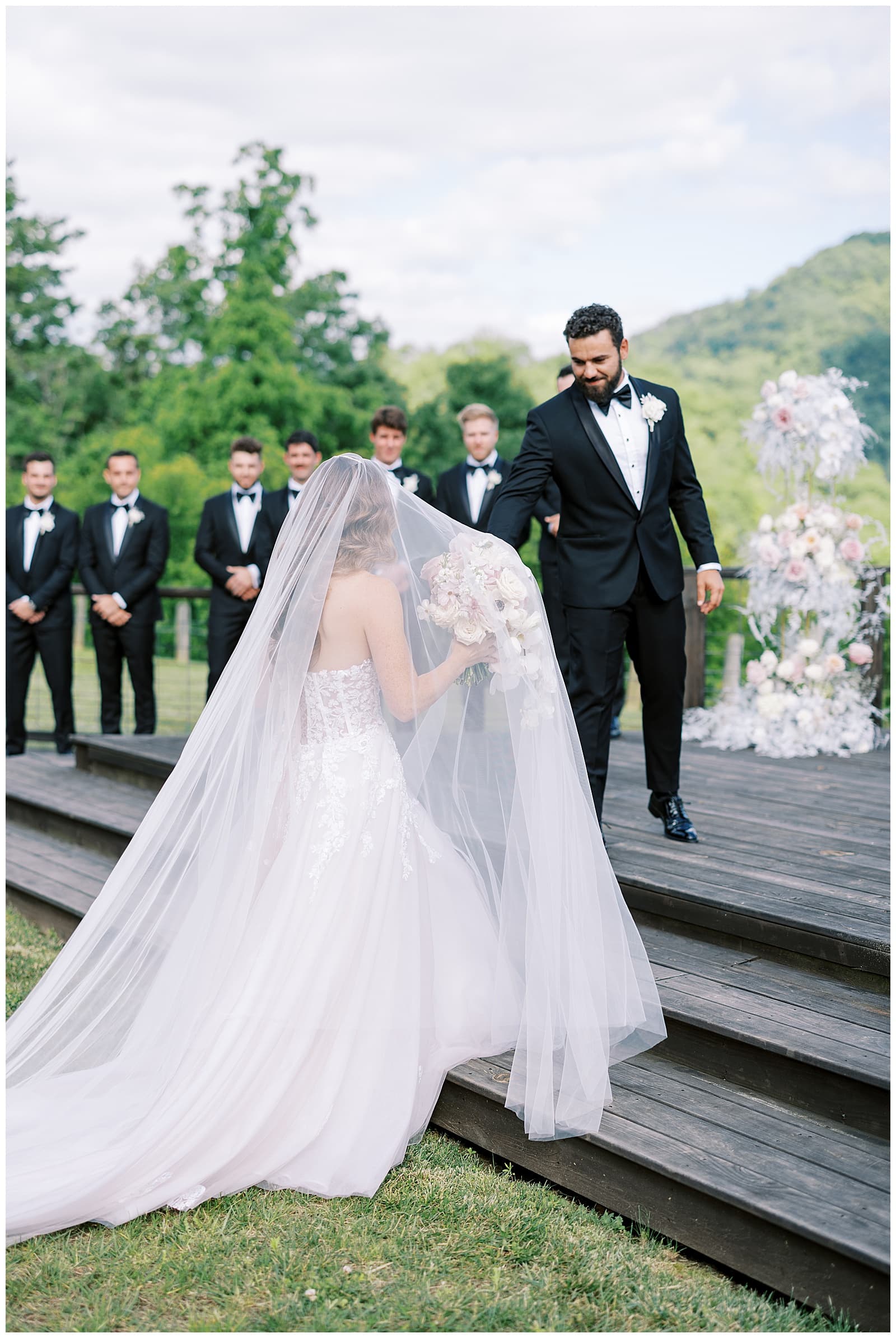 Danielle-Defayette-Photography-Sugar-Hollow-Retreat-Wedding-TN_0052.jpg