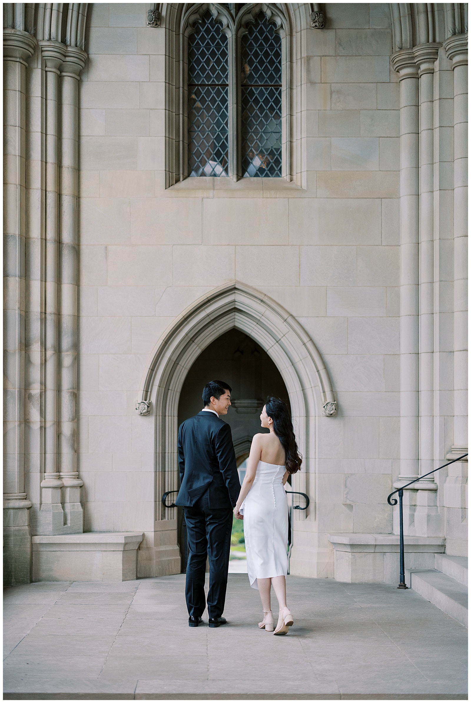 Danielle-Defayette-Photography-Washington-National-Cathedral-Engagement-Photos_0006.jpg