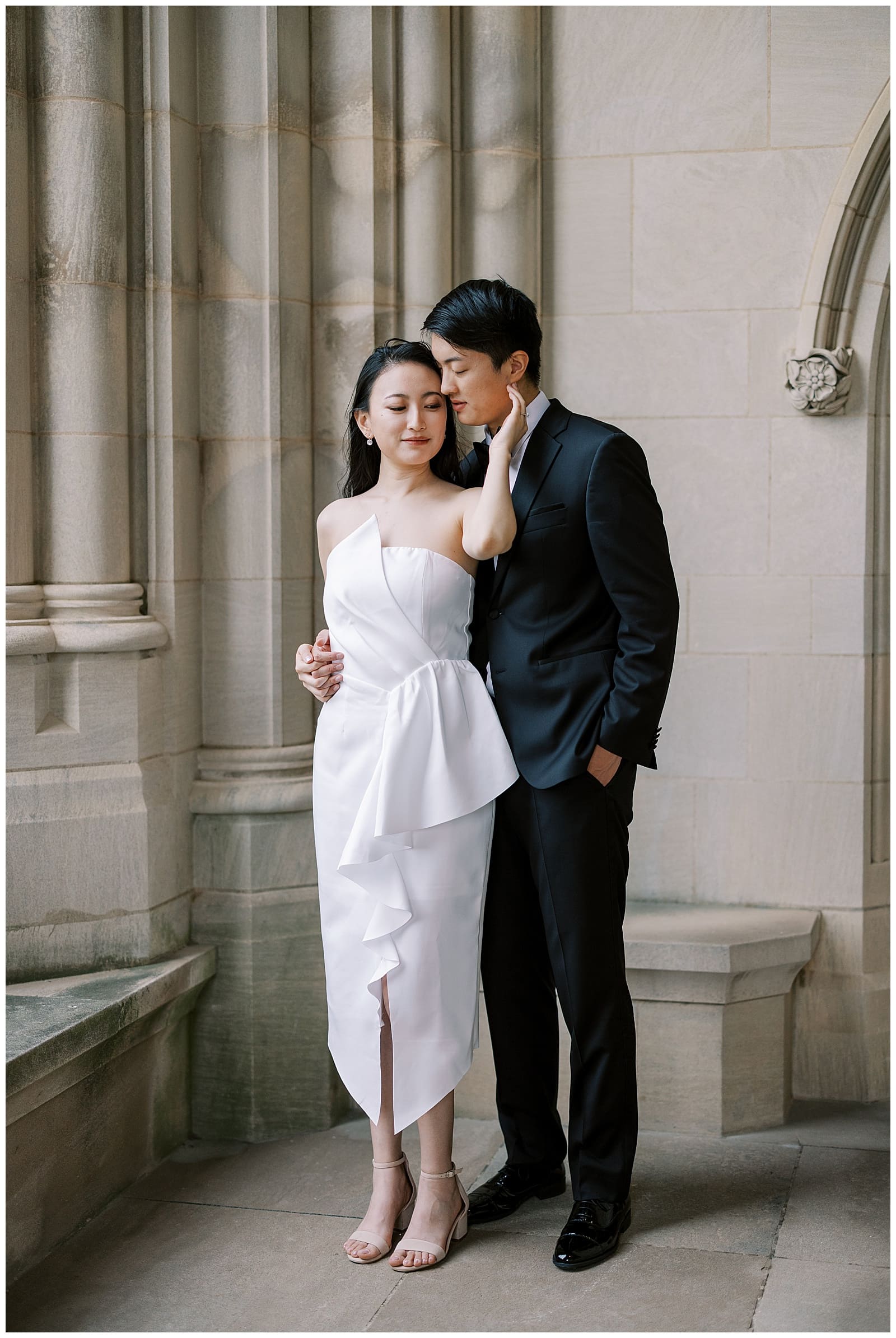 Danielle-Defayette-Photography-Washington-National-Cathedral-Engagement-Photos_0009.jpg