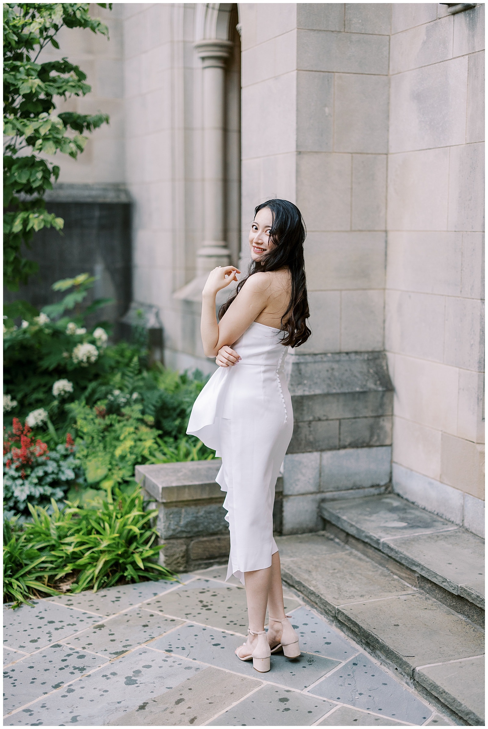 Danielle-Defayette-Photography-Washington-National-Cathedral-Engagement-Photos_0011.jpg