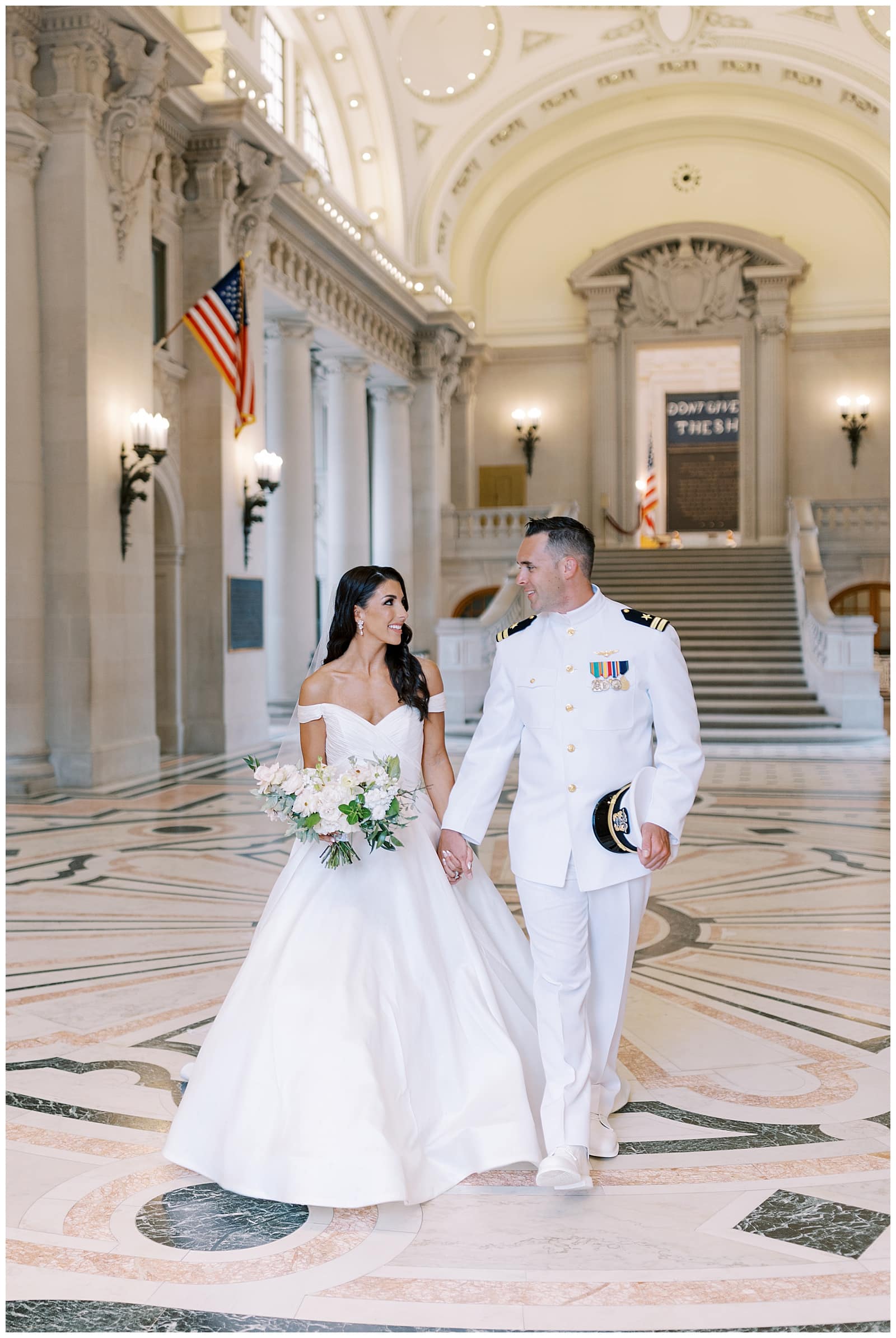 Danielle-Defayette-Photography-naval-academy-chapel-wedding-MD_0004.jpg