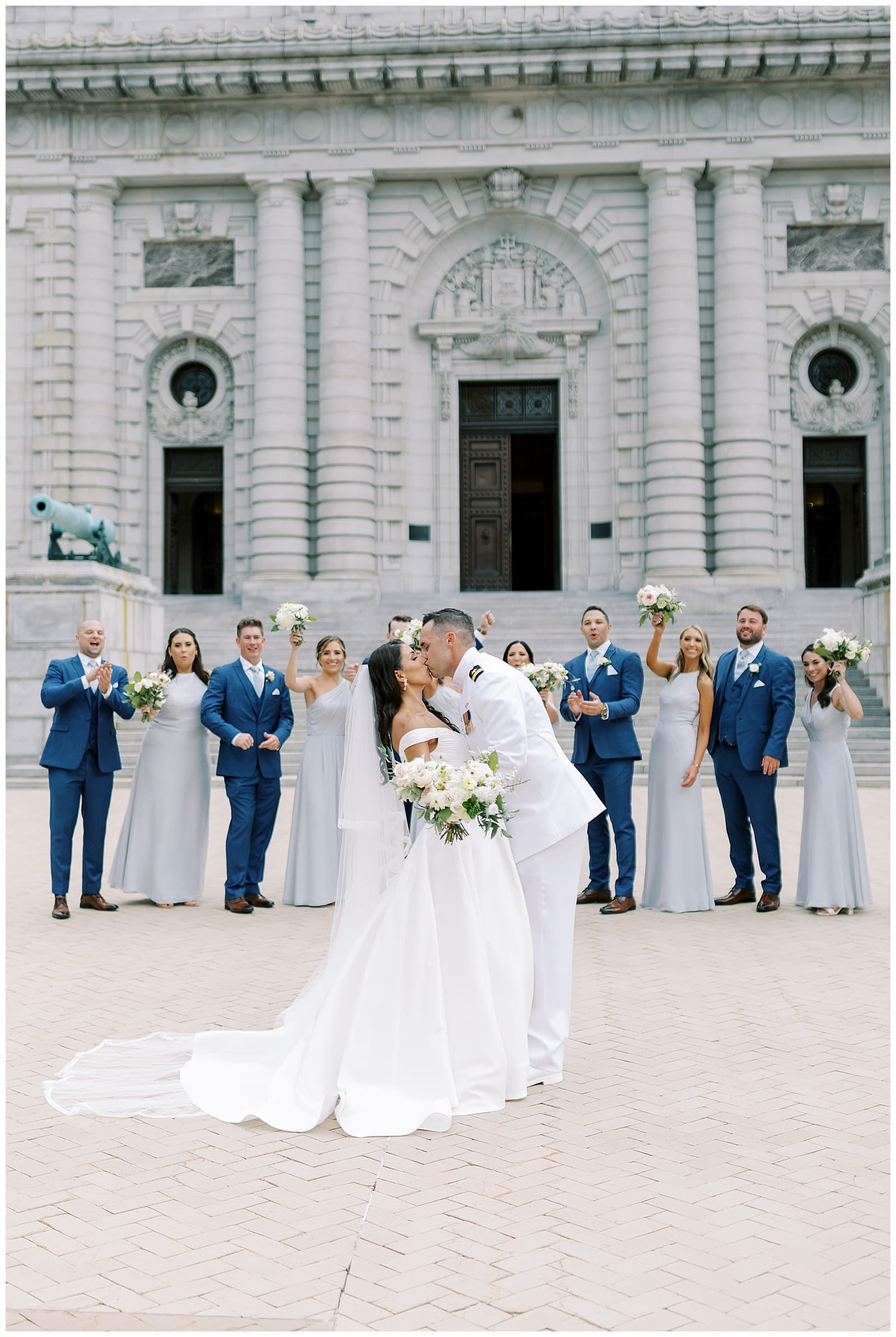 Danielle-Defayette-Photography-naval-academy-chapel-wedding-MD_0024.jpg
