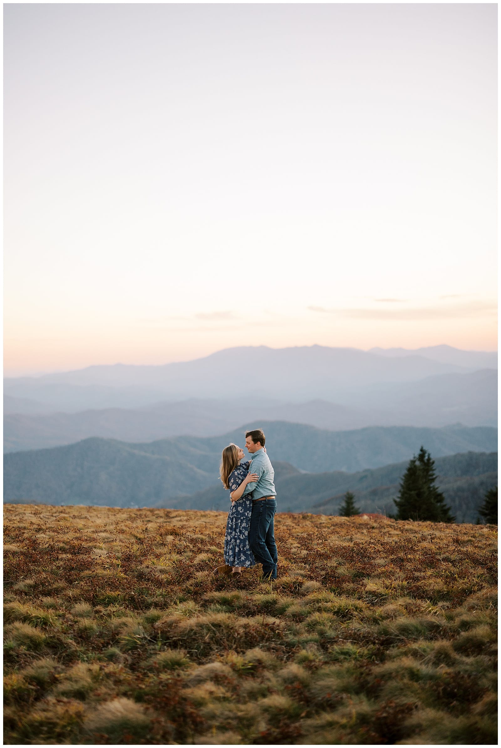 Danielle-Defayette-Photography-Roan-Mountain-Engagement-Photos_0001.jpg